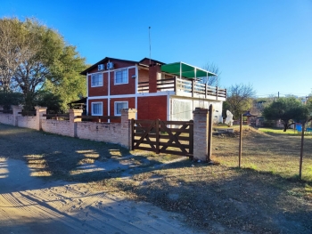 CASA CON PILETA ENBARRIO CERRADO, MAYU SUMAJ, CORDOBA
