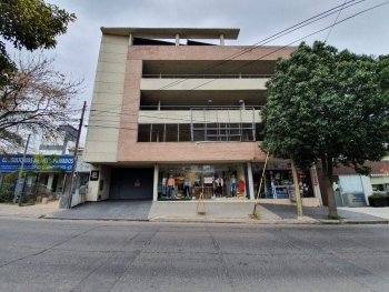 COCHERA EN VENTA EN EL CENTRO DE VILLA CARLOS PAZ, CORDOBA